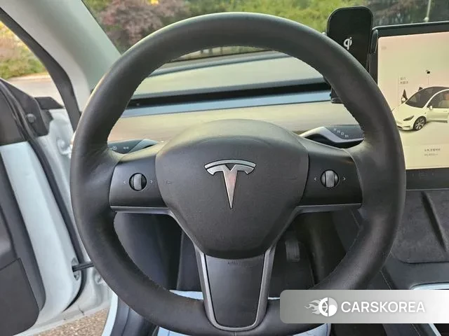 Tesla Model Y id 3340439 из Кореи 9