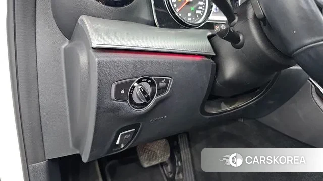 Mercedes-Benz E-Class W213 id 3302783 из Кореи 9