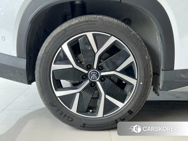BYD Song L DM id 4182659 из Китая 9