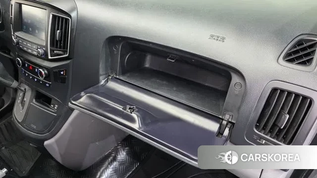 Hyundai The New Grand Starex id 3577938 из Кореи 9