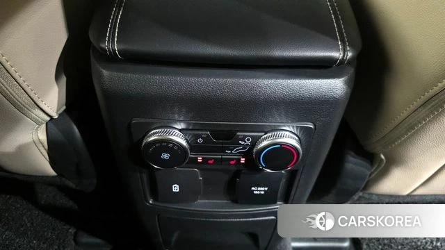 Ford Explorer 6th Generation id 3883289 из Кореи 9