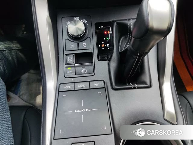 Lexus NX id 4298359 из Китая 9
