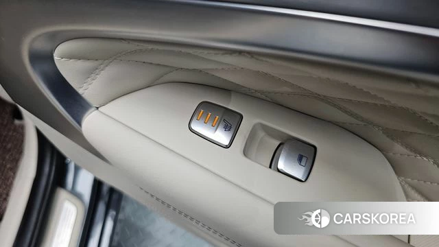 Genesis G70 id 4693900 из Кореи 9