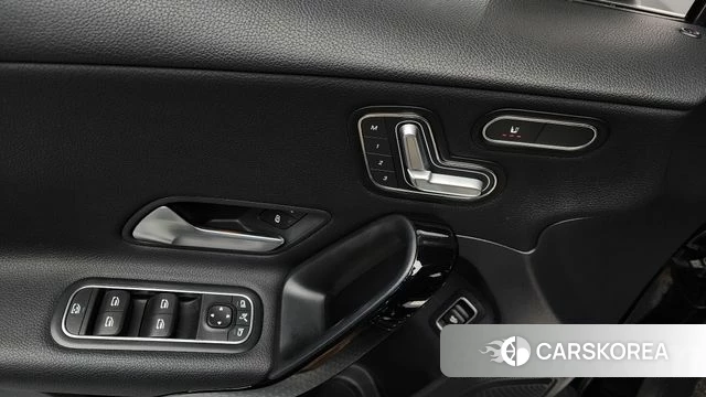 Mercedes-Benz A-Class W177 id 4304499 из Кореи 9