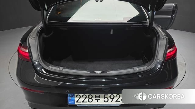 Mercedes-Benz E-Class W213 id 4641915 из Кореи 9