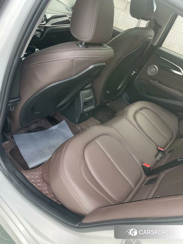 BMW 1 series id 4273285 из Китая 9