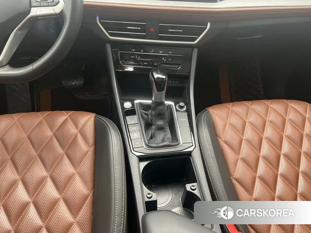 Volkswagen Sagitar id 4260090 из Китая 9