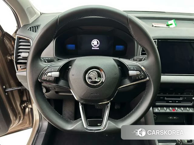 Skoda Krok id 4393879 из Китая 9