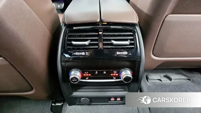 BMW 5 Series (G30) id 3735035 из Кореи 9