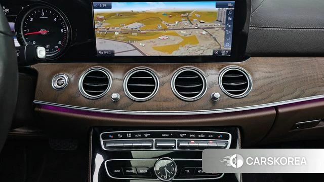 Mercedes-Benz E-Class W213 id 4751019 из Кореи 9