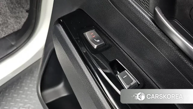 Ssangyong Beautiful Korando id 3417682 из Кореи 9