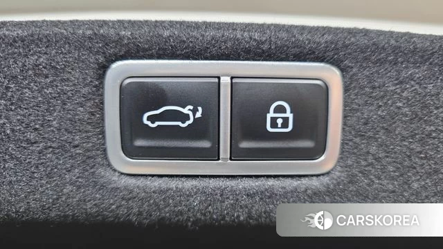 Hyundai Grandeur (GN7) id 4893454 из Кореи 9