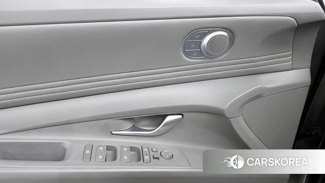 Hyundai Avante Hybrid (CN7) id 3940618 из Кореи 9