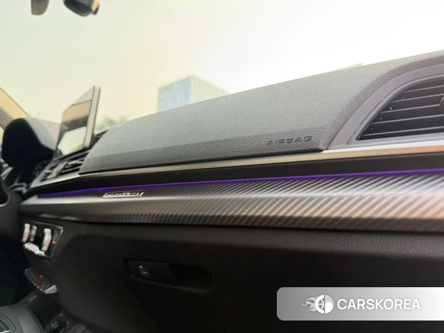 Audi Q5L id 4329182 из Китая 9
