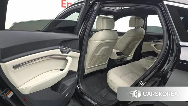 Audi e-Tron id 4444999 из Кореи 9