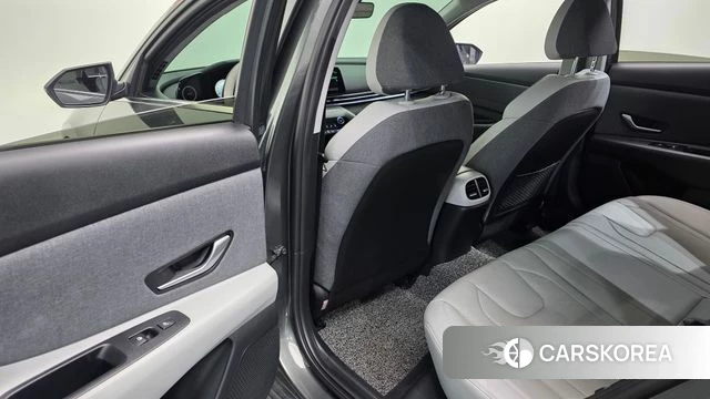 Hyundai Avante (CN7) id 3832503 из Кореи 9