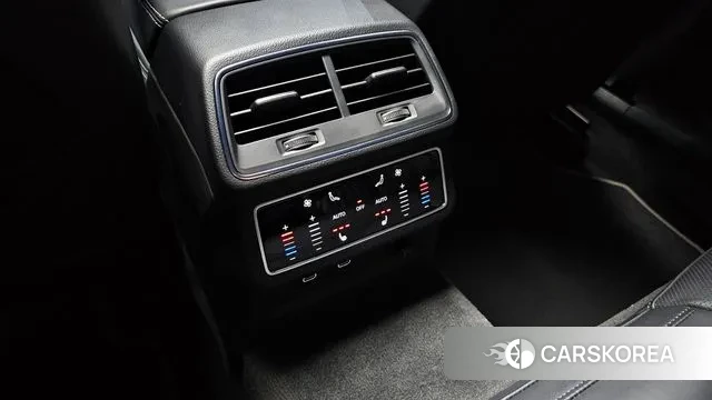 Audi A7 (4K) id 3355111 из Кореи 9