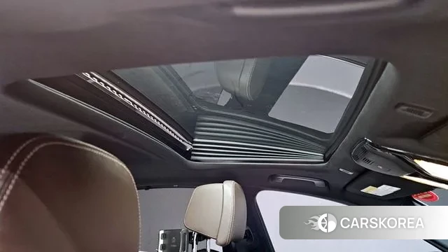 BMW 5 Series (G30) id 3641102 из Кореи 9