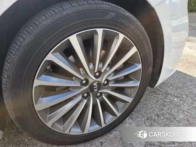 Kia Come New K7 id 3459955 из Кореи 9