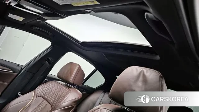 BMW 5 Series (G30) id 3672155 из Кореи 9