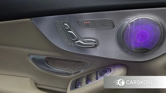 Mercedes-Benz C-Class W205 id 3144095 из Кореи 9