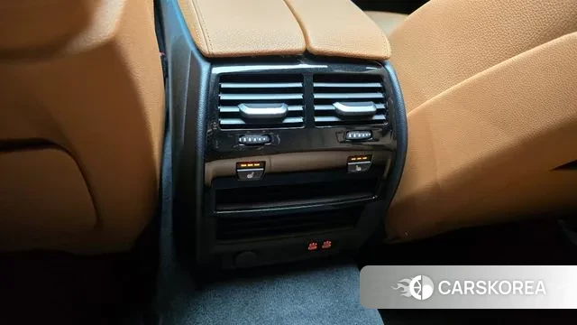 BMW 5 Series (G30) id 3530345 из Кореи 9