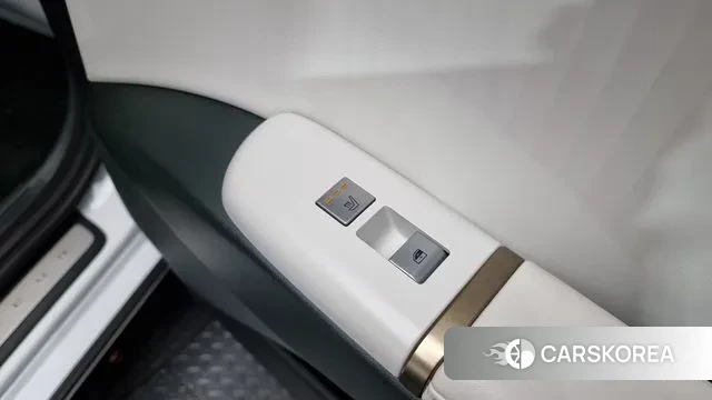 Hyundai Grandeur Hybrid (GN7) id 3410828 из Кореи 9