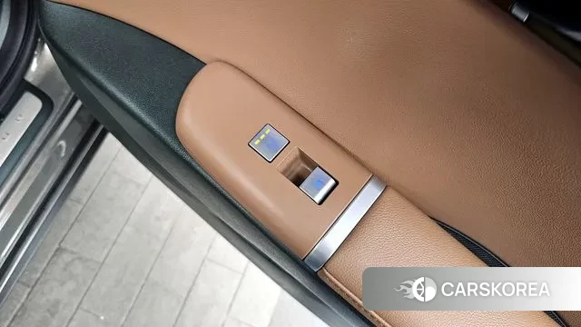 Hyundai Grandeur (GN7) id 3614859 из Кореи 9