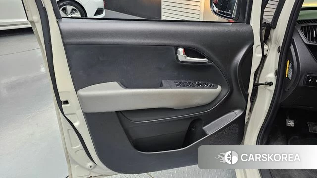 Kia The New Kia Ray id 4579545 из Кореи 9