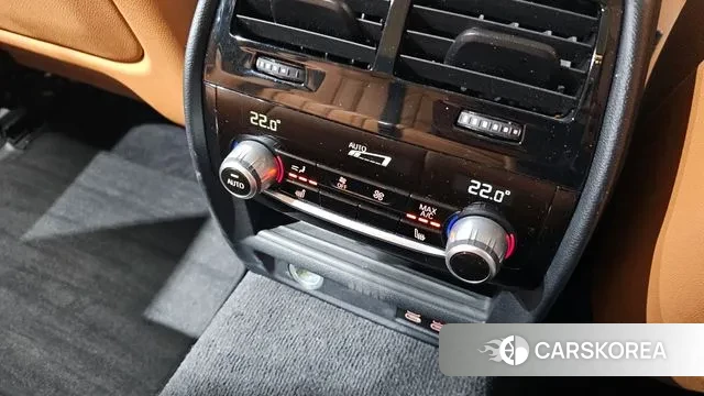 BMW 5 Series (G30) id 3640647 из Кореи 9