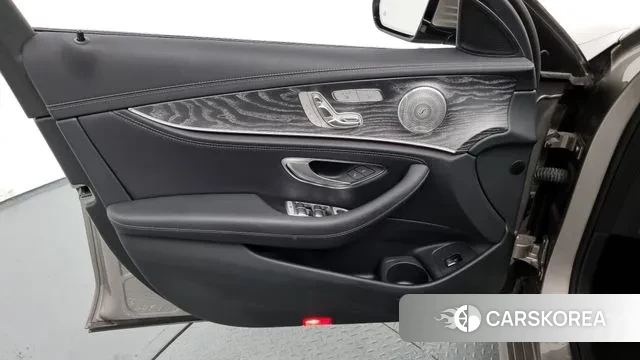 Mercedes-Benz E-Class W213 id 2993878 из Кореи 9