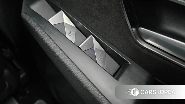 Citroen / DS DS7 Crossback id 3820397 из Кореи 9