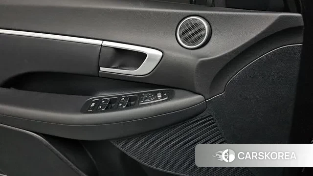 Hyundai Sonata (DN8) id 3000199 из Кореи 9