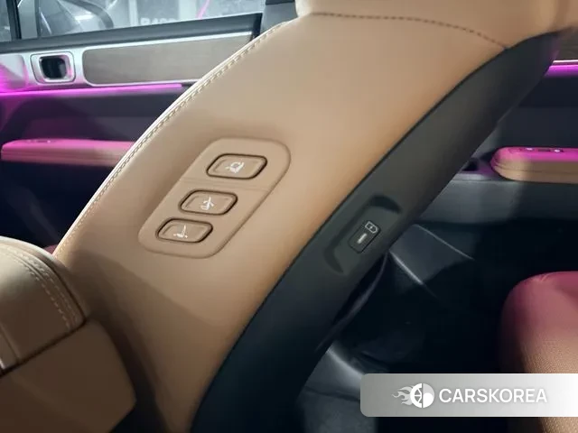 Hyundai Santa Fe (MX5) id 3533631 из Кореи 9