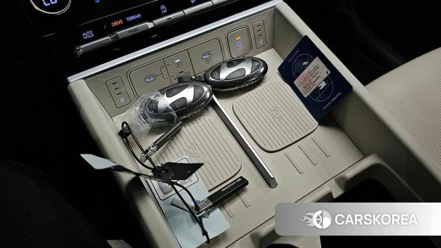 Hyundai Santa Fe (MX5) id 4655918 из Кореи 9