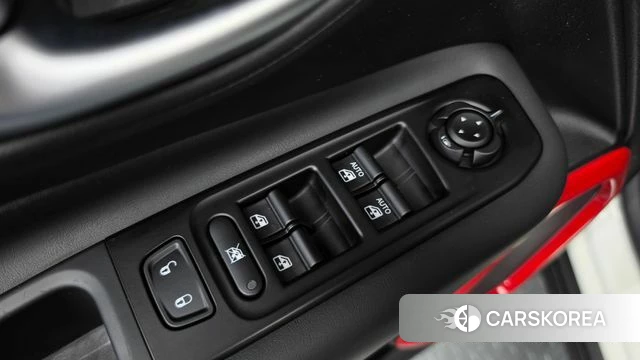 Jeep Renegade id 4683683 из Кореи 9