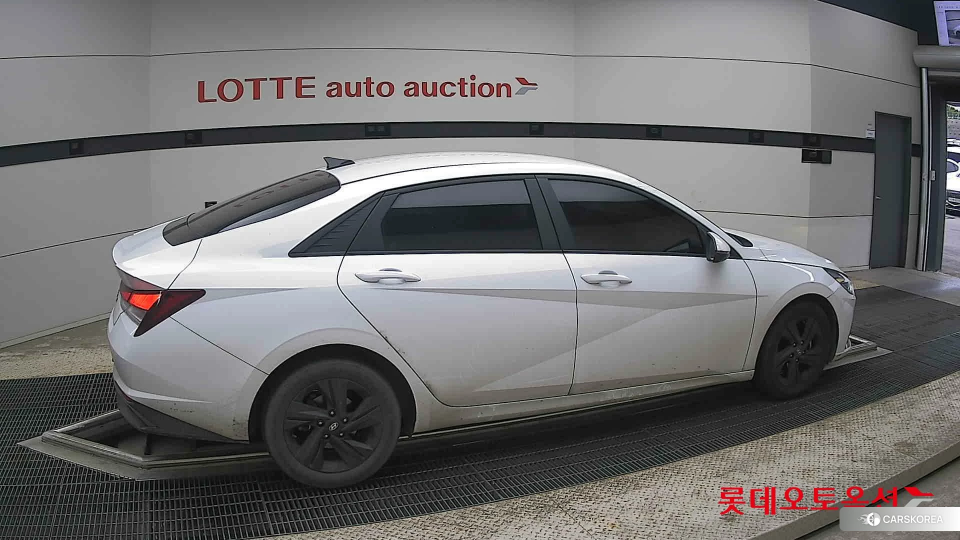 Hyundai Avante id 4289382 из Кореи 9