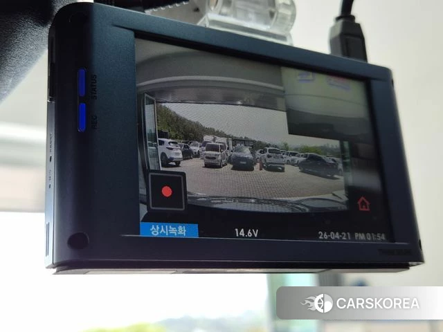 Kia Niro EV id 4317517 из Кореи 9