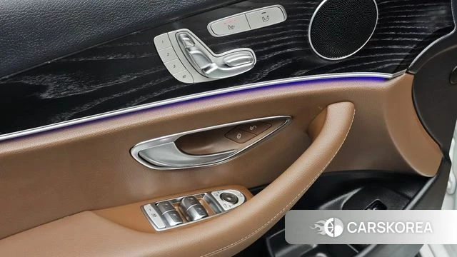 Mercedes-Benz E-Class W213 id 4677483 из Кореи 9