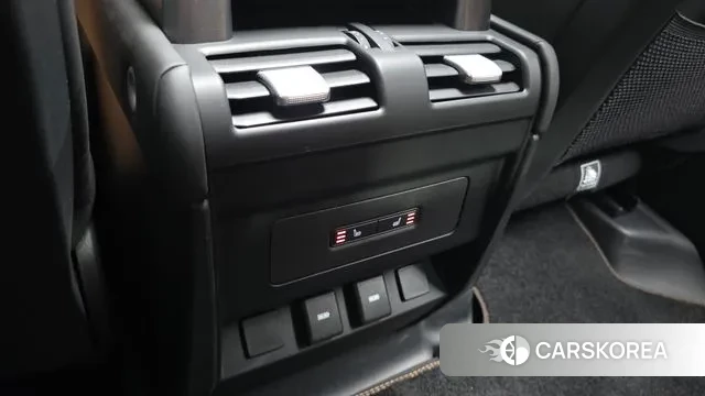 Land Rover Defender (L663) id 3011026 из Кореи 9