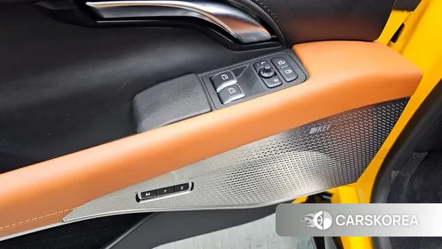 Lotus Emira id 3457245 из Кореи 9