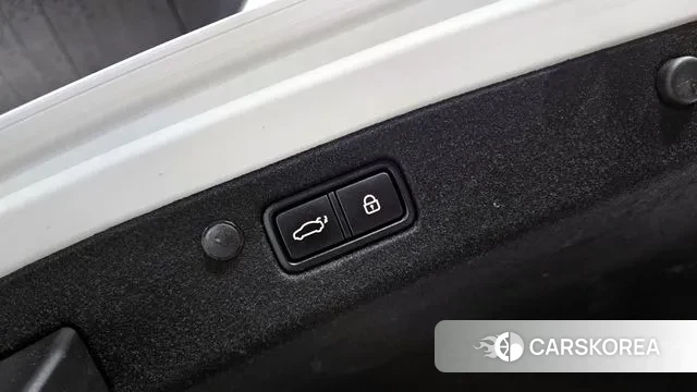 Hyundai The New Grandeur IG Hybrid id 2984967 из Кореи 9