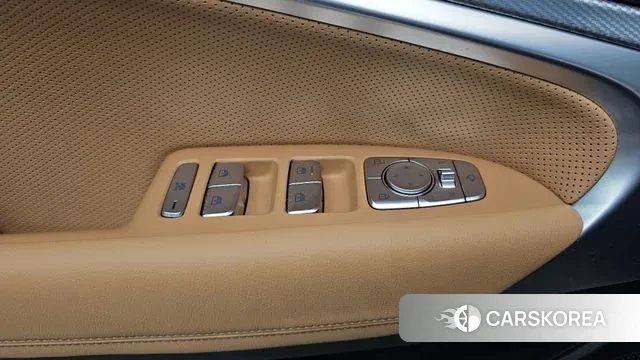 Genesis The New G70 id 3664841 из Кореи 9