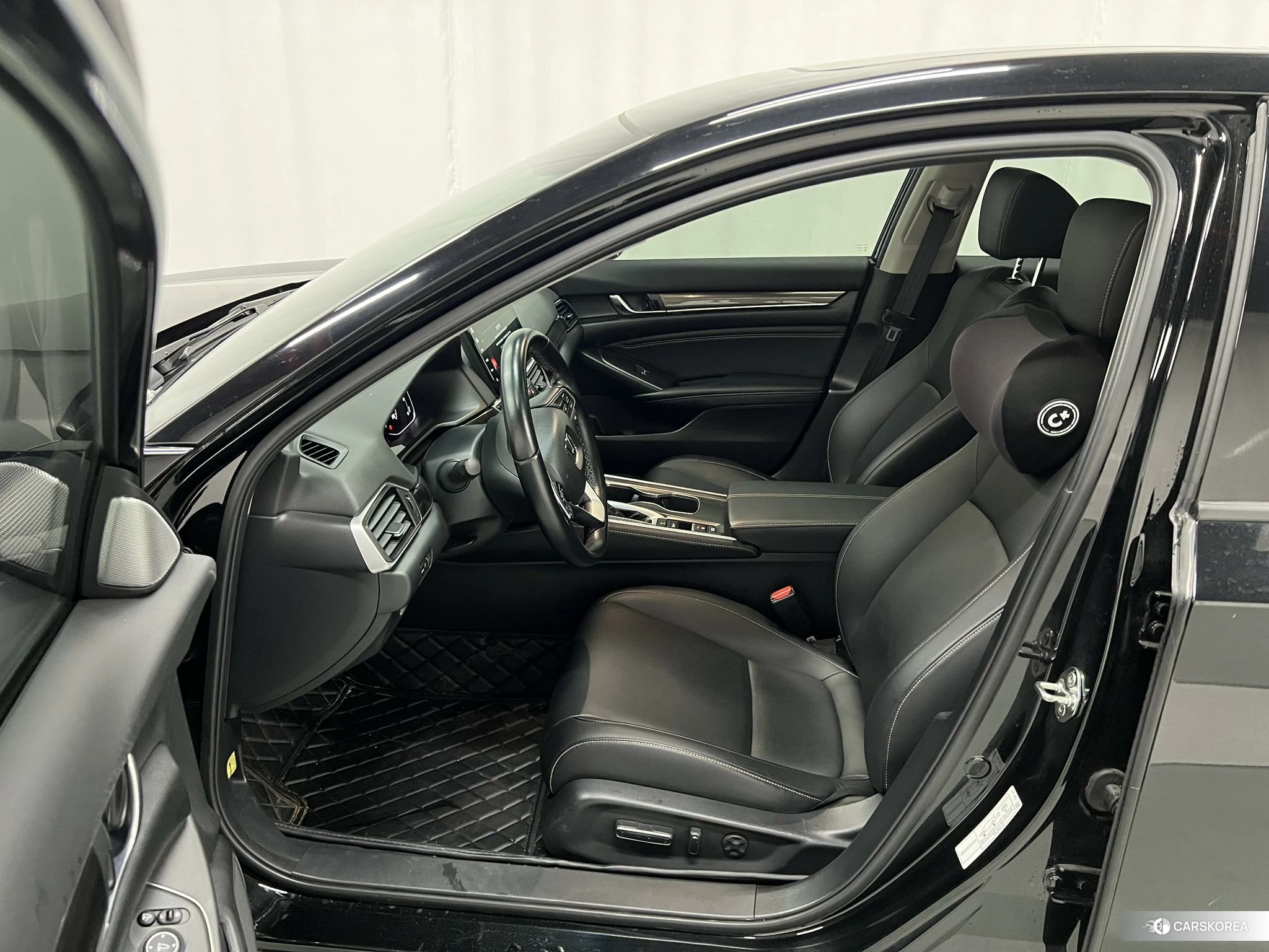 Honda Accord id 4407522 из Китая 9
