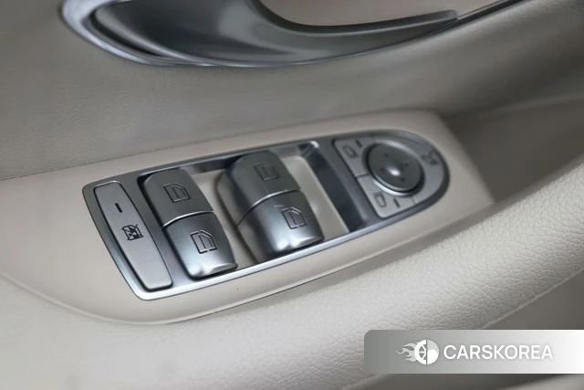 Mercedes-Benz E-class id 4210384 из Китая 9