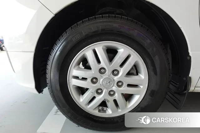 Hyundai The New Grand Starex id 3407997 из Кореи 9