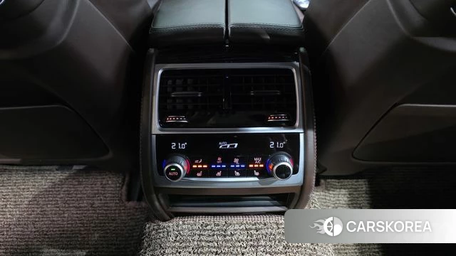 BMW 7 Series (G11) id 3955647 из Кореи 9