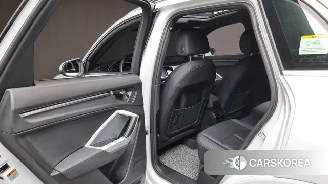 Audi Q3 (F3) id 2884632 из Кореи 9