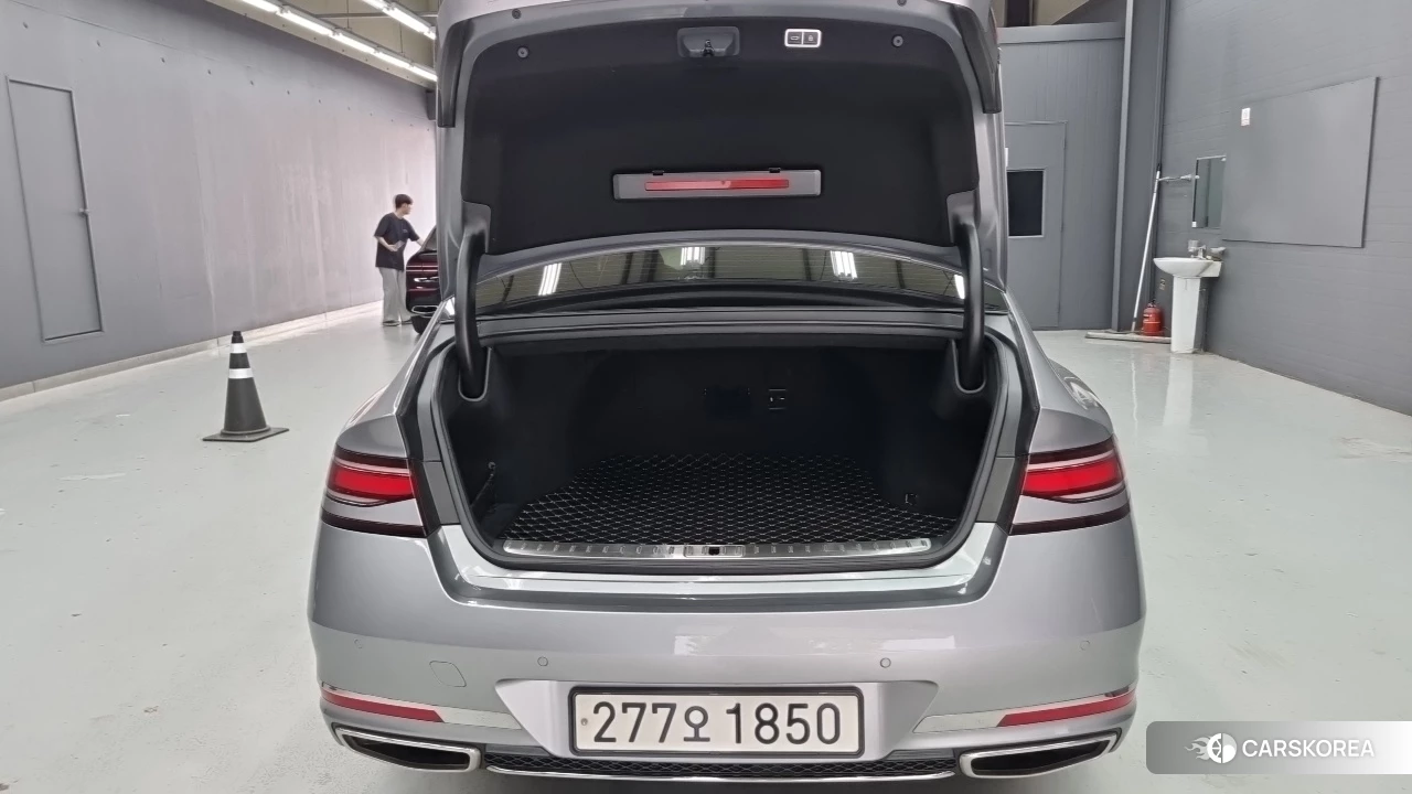 Genesis G90 (RS4) id 4687442 из Кореи 9