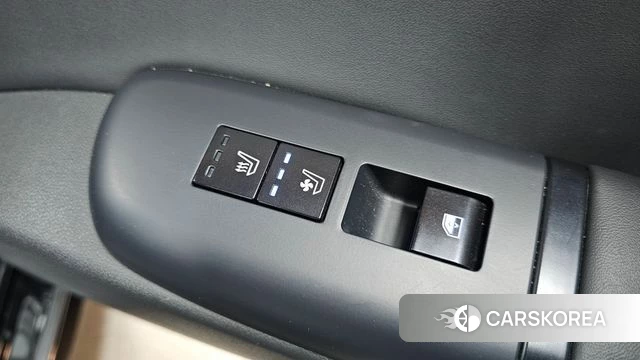 Hyundai Grandeur (GN7) id 3818358 из Кореи 9